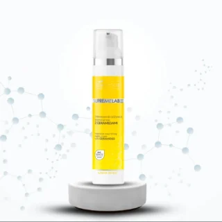 Twoja cera jest sucha, ściągnięta i woła o pomoc? 🌙Mamy dla Ciebie nocnego strażnika bariery hydrolipidowej. Krem z ceramidami w edycji Limitowanej od Bielendy to potężna dawka regeneracji, która sprawia, że rano budzisz się z idealnie gładką i ukojoną skórą. To absolutny must-have w Twojej wieczornej rutynie 💦Napisz „RATUNEK” w komentarzu, jeśli Twoja skóra potrzebuje nawilżenia! 💧Kup ten hit pielęgnacyjny na indizio.pl lub odwiedź nas stacjonarnie 🧴#bielendaprofessional #ceramidy #nocnapielegnacja #zdrowacera #perfumeriaindizio