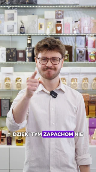 3 męskie zapachy, które warto sprawdzić tego lata 😎☀️Wybraliśmy nasze propozycje dla facetów, którzy szukają świeżych, przyciągających uwagę perfum na ciepłe dni — idealnych na wakacje, randkę, wieczorne wyjście albo codzienny letni vibe 🌴Który z nich wybrałbyś dla siebie?Sprawdź na indizio.pl albo odwiedź nas stacjonarnie w Warszawie 💜#PerfumyMęskie #PerfumyArabskie #Indizio #ZapachNaLato #WarszawaWola